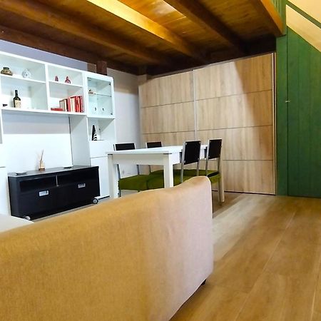 The Wooden Loft - Bari Centro Apartment Exterior foto